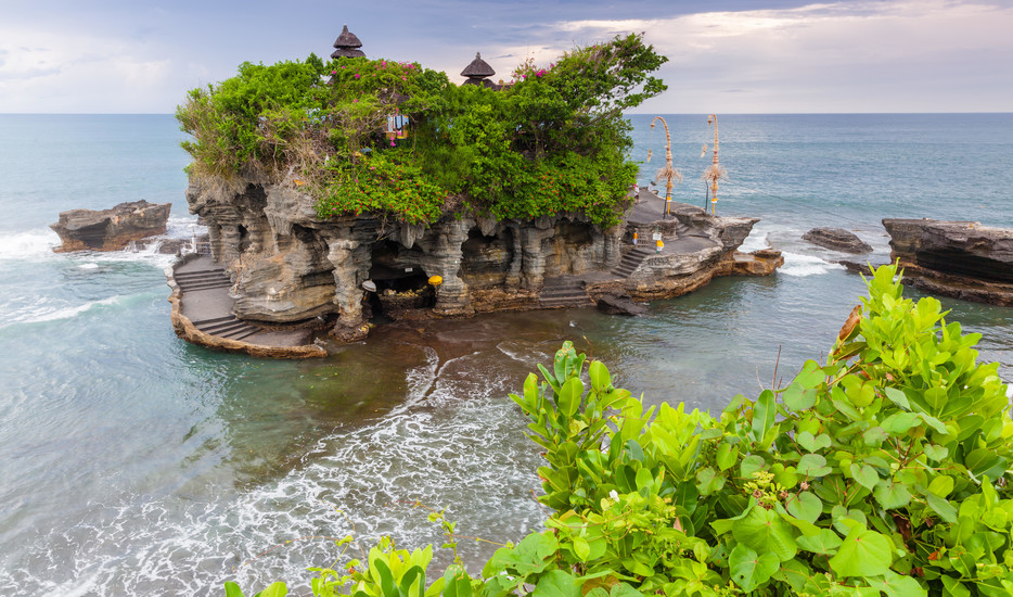 Indonesia Adventure 5 Star Package|Indonesia Adventure Tour Package